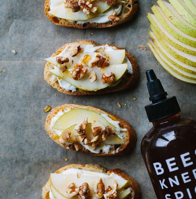 Sliced Pear, Walnut & Blue Cheese (or Brie) Bites